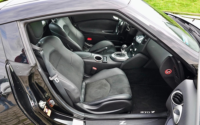 Nissan 370 Z cena 99900 przebieg: 35000, rok produkcji 2013 z Sejny małe 277